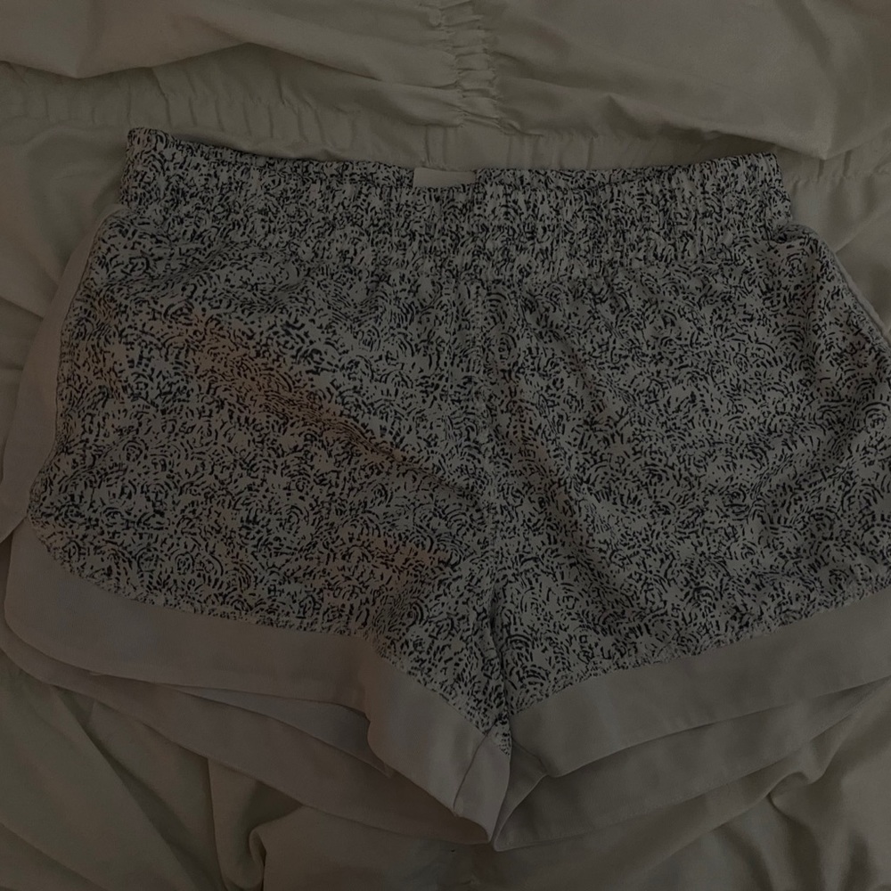 Athletic shorts